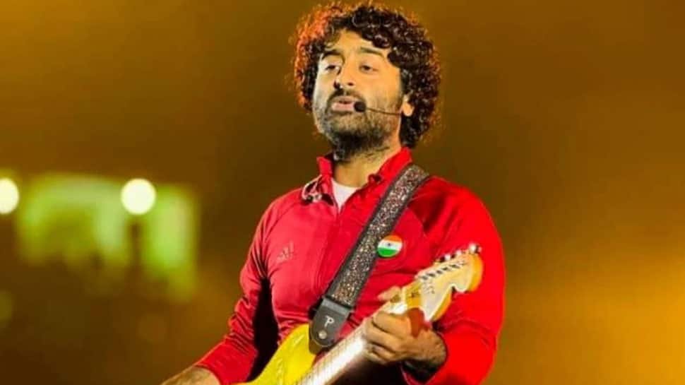 Arijit Singh Gets Annoyed When Asked To Sing Song On Kolkata Doctor Rape Case; Says This Is Not A Right Place