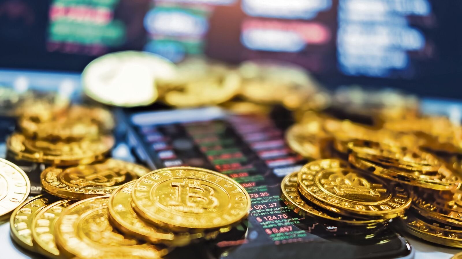 US SEC grants accelerated approval to 11 Bitcoin ETFs for trading options on New York Stock Exchange | Stock Market News