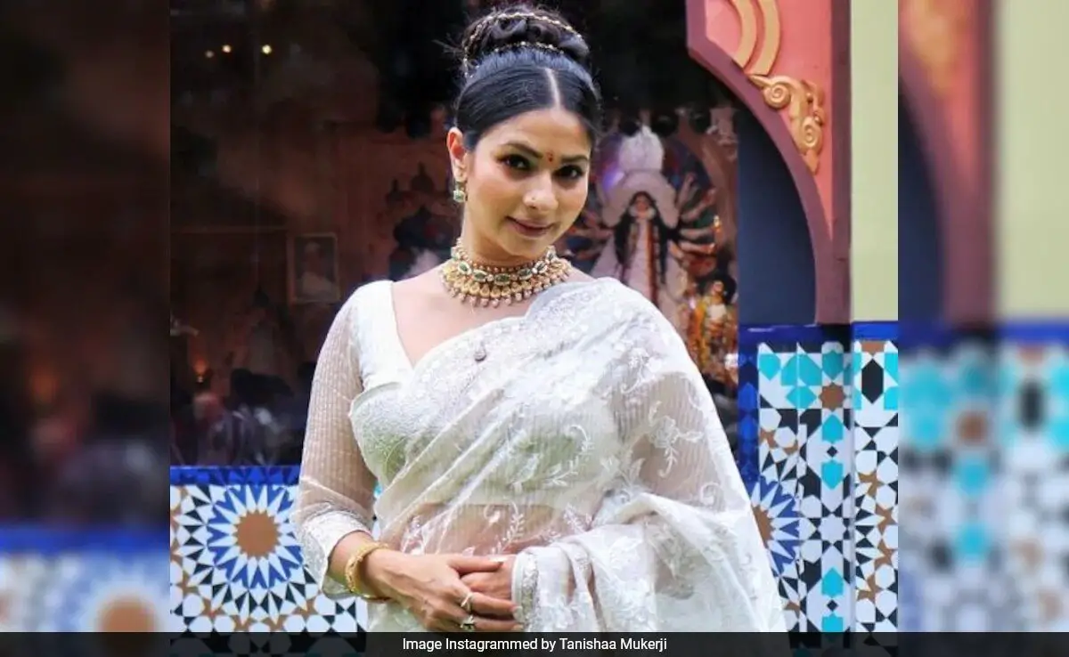 Durga Puja 2024: Tanishaa Mukerji’s Dhunuchi Dance Will Brighten Your Festive Mood