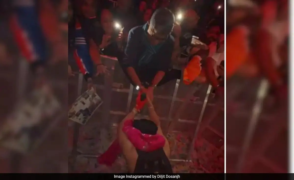 Watch: Diljit Dosanjh Bows Down Before Gajraj Rao. He Kisses The Singer’s Hands