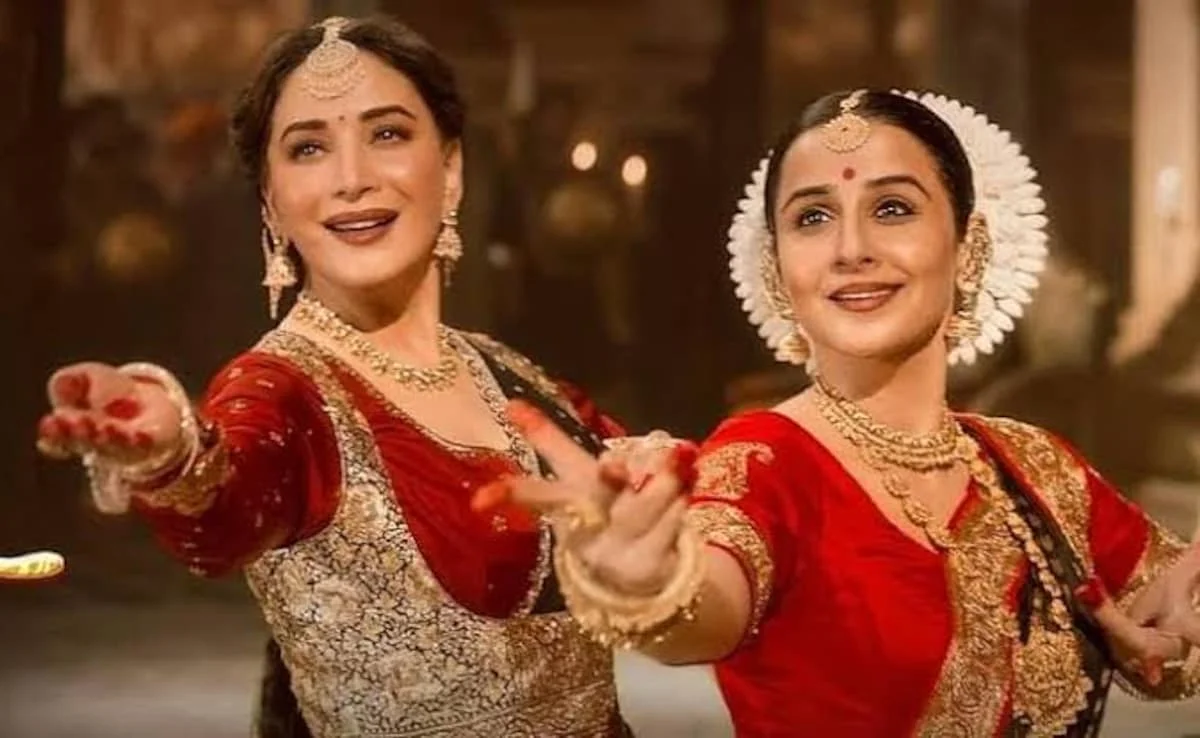 Bhool Bhulaiyaa Song Ami Je Tomar 3.0: It’s Vidya Balan And Madhuri Dixit’s World, We Are Just Living In It