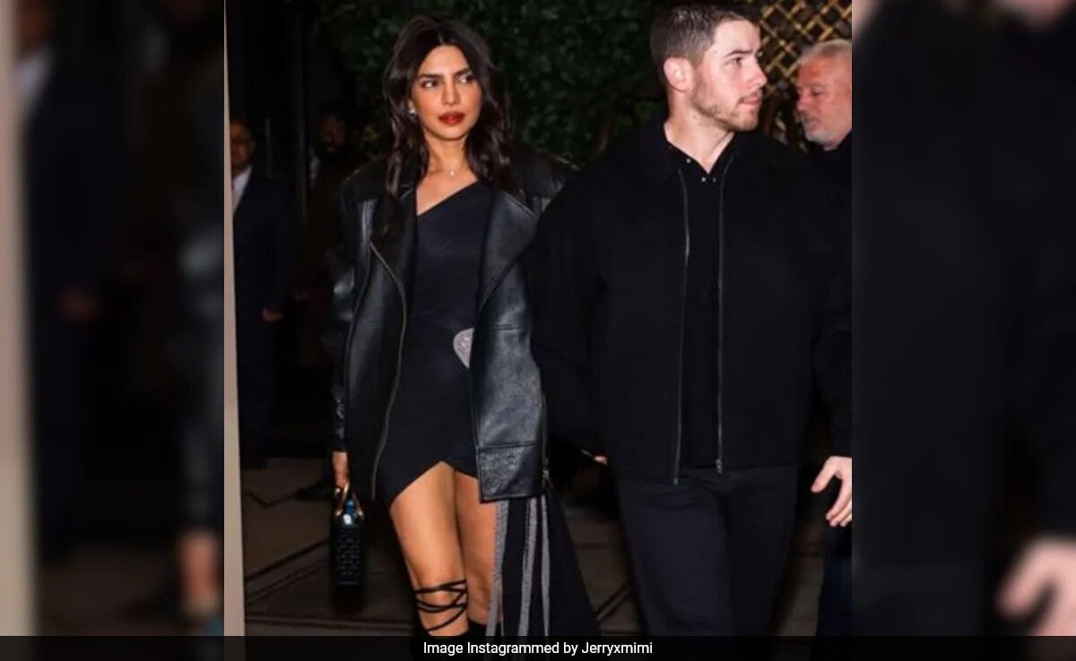 Priyanka Chopra And Nick Jonas Twinning And Winning On Their 6th Anniversary Dinner Date